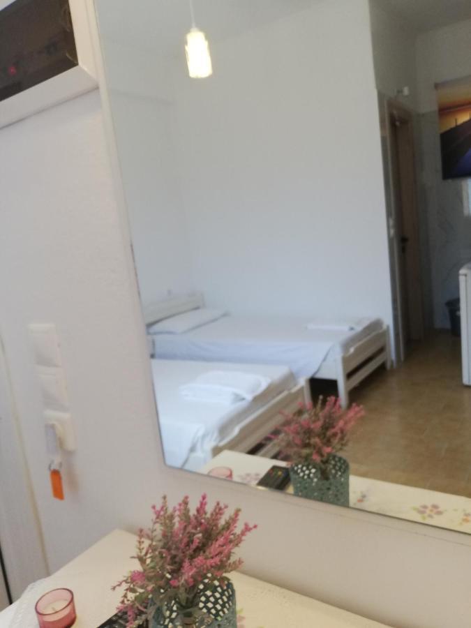 Anestis Studios Agios Georgios  Buitenkant foto